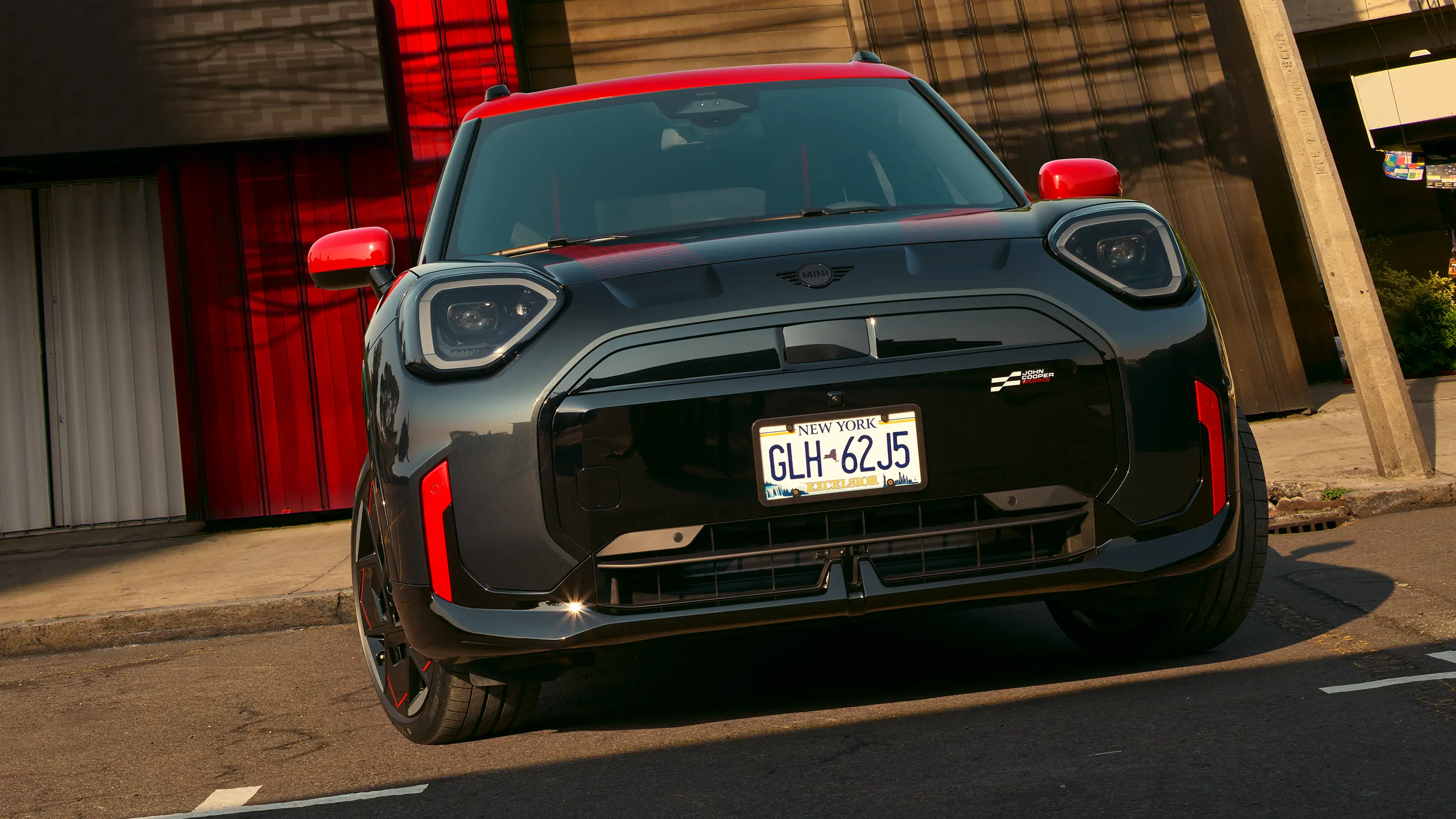 MINI John Cooper Works - J05 JCW Front View